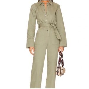 NWOT TULAROSA Tommy Utility Jumpsuit with belt in Sage Green Size Small